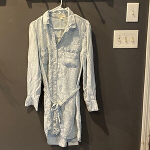 Anthropologie Aztec denim look button down dress with belt great condition